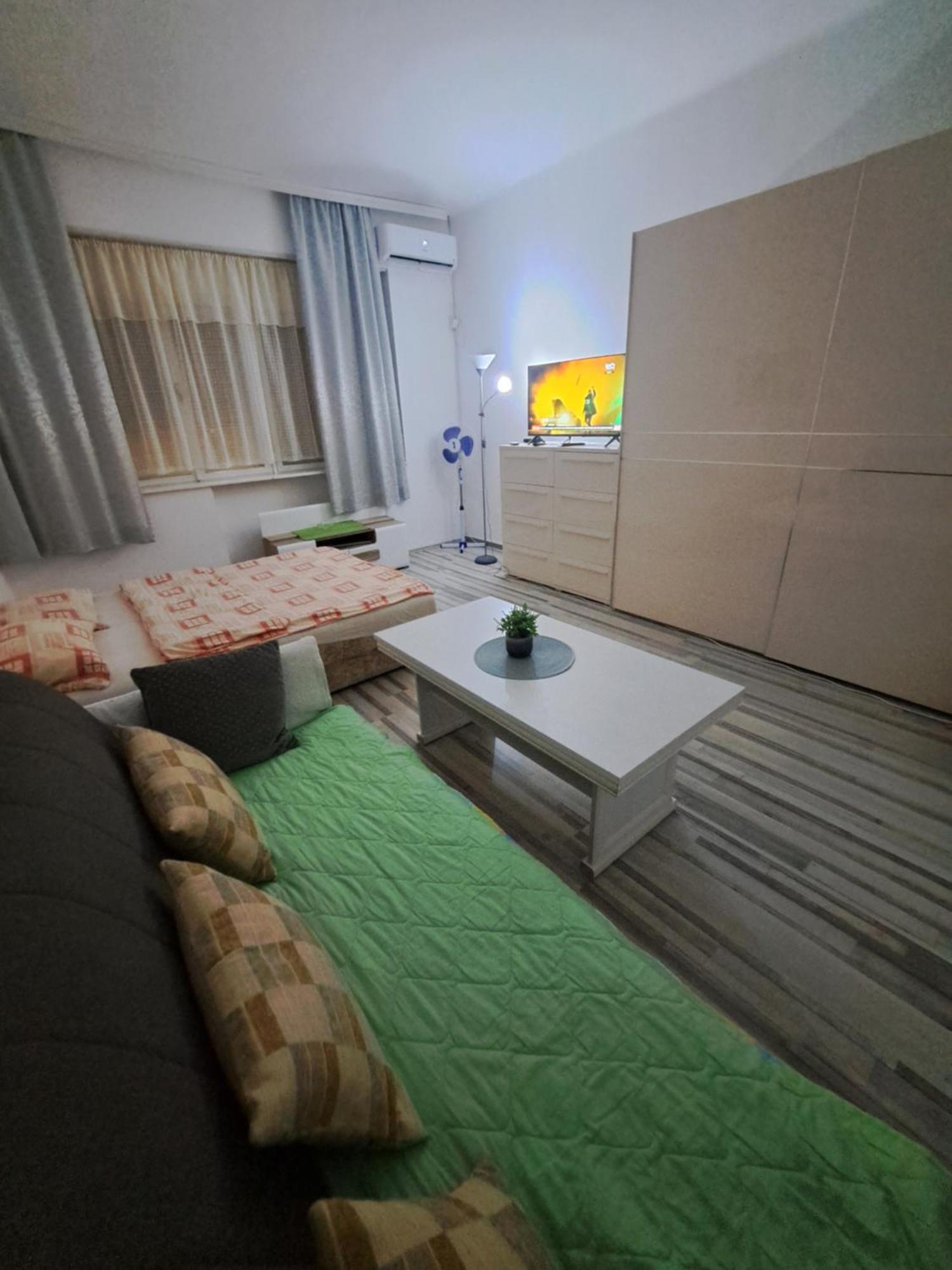Apartment Capital Town Vk 14 Novi Sad Exterior foto